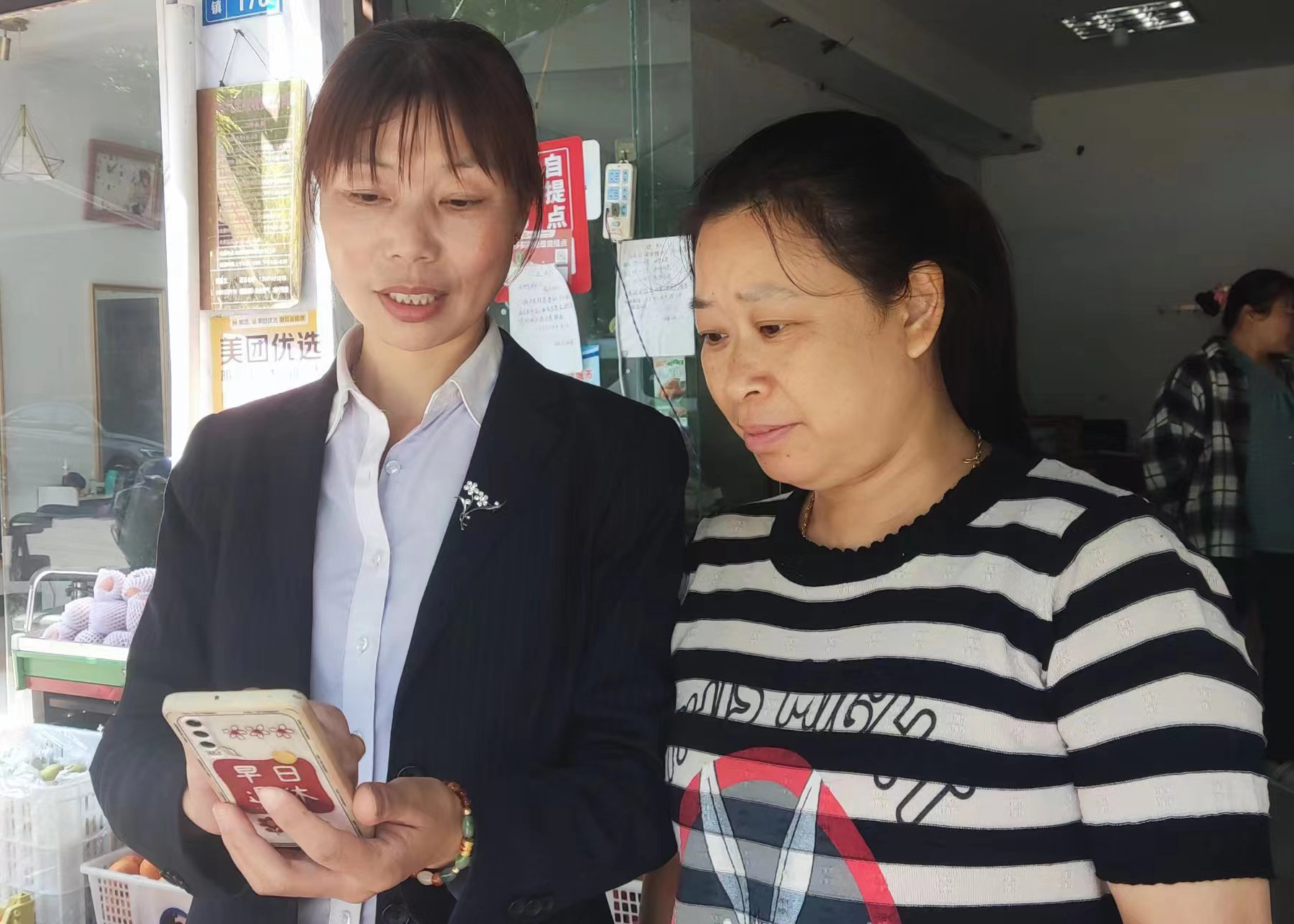 2022年度先進系列報道（五）：詹昌友：盡心盡責服務至上，讓成就感在工作中綻放
